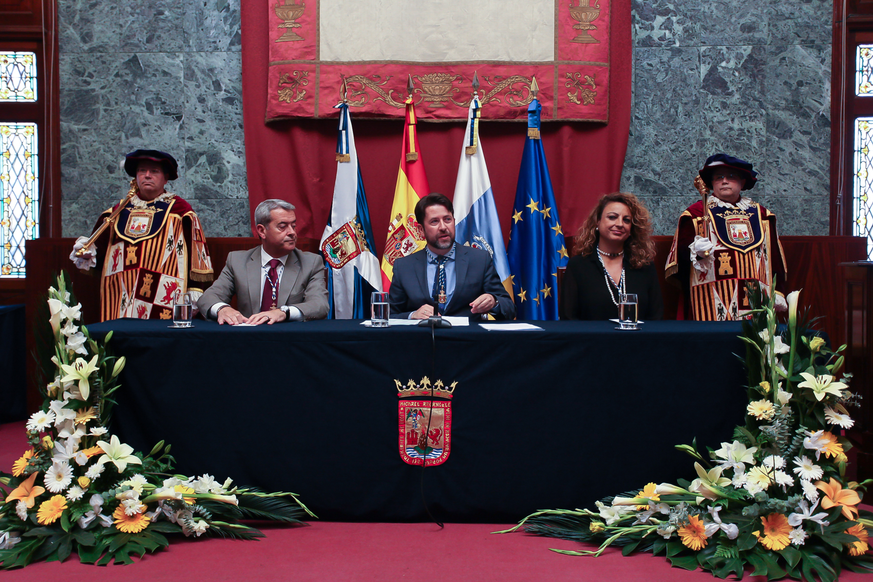 Medalla oro alfombristas