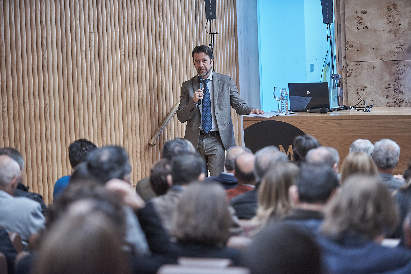 El presidente del Cabildo, Carlos Alonso, durante su intervención