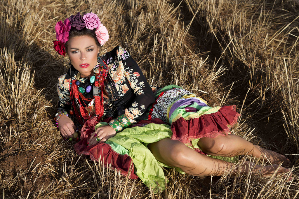 Esther Ovejero chaveleando