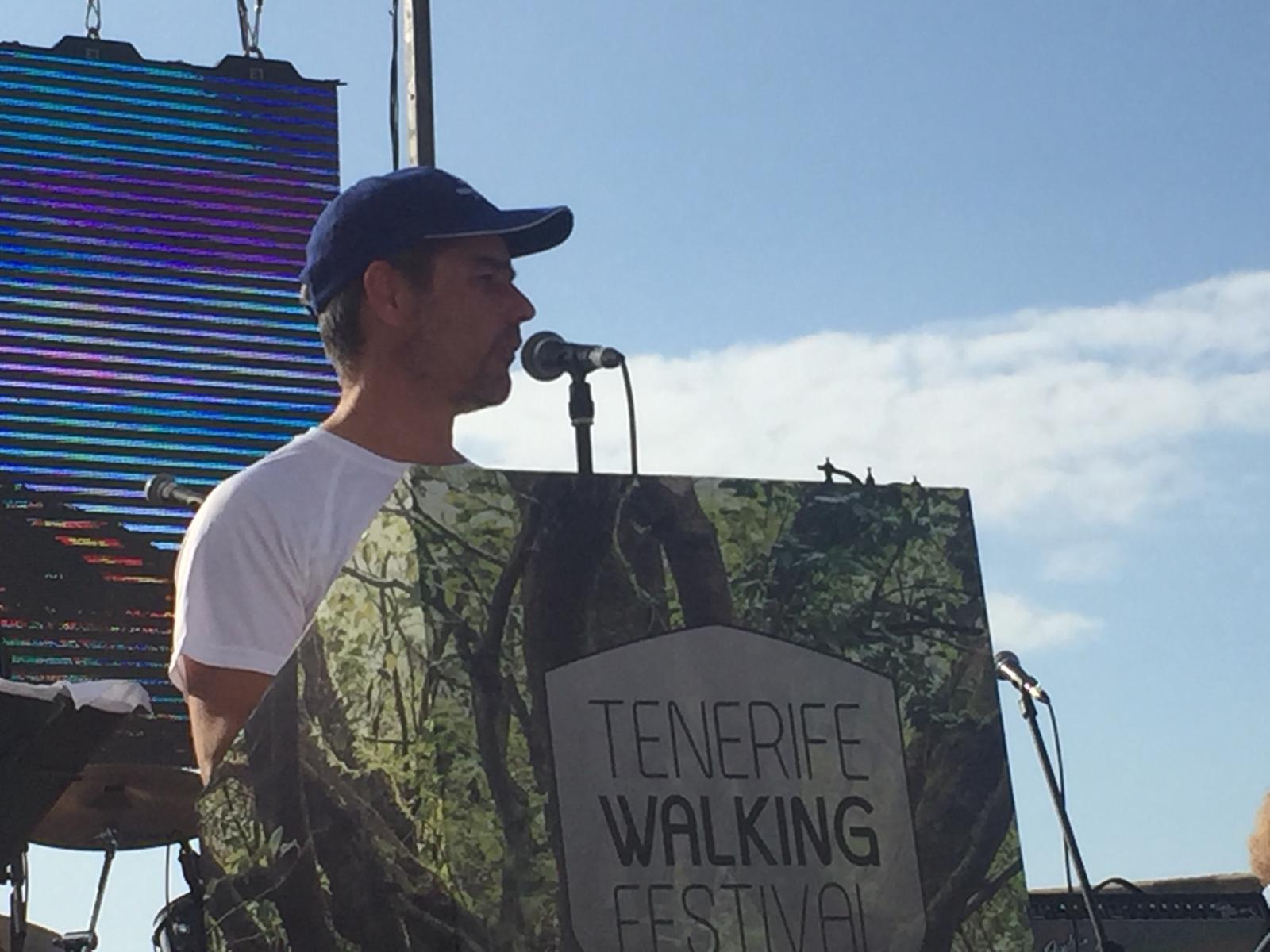 El consejero Alberto Bernabé durante la clausura del festival